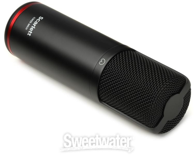 Focusrite Scarlett 2i2 Studio 4th Gen Recording Bundle