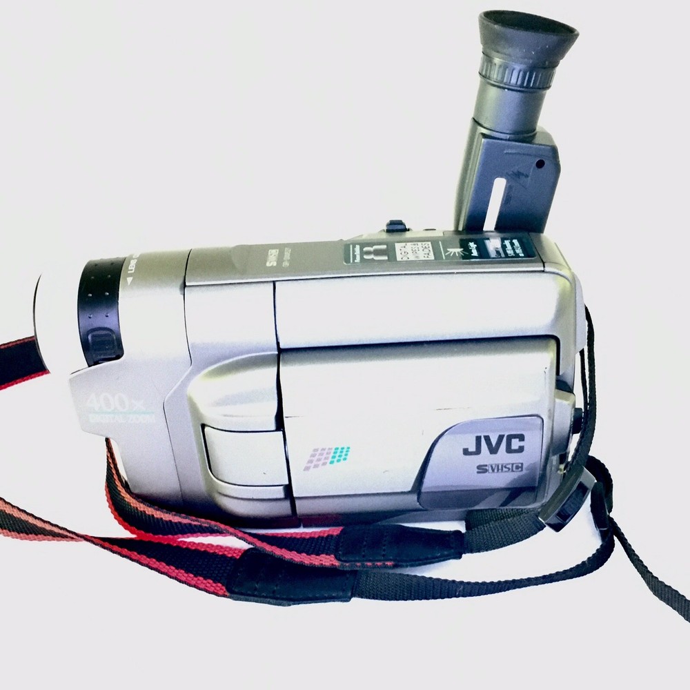 JVC Compact VHS-C Camcorder Model GR-SXM527U - Untested
