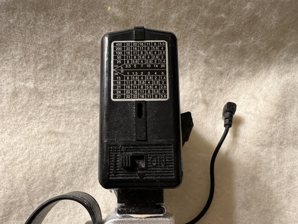 Prinz Camera Hand Grip Bracket Model #547 with Flash