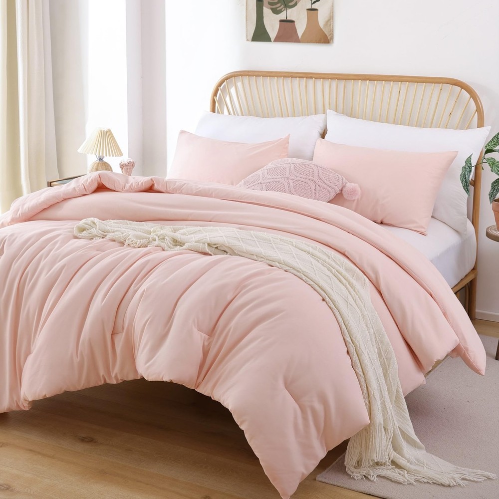 ROSGONIA Oversized King Comforter 120"x98", Blush
