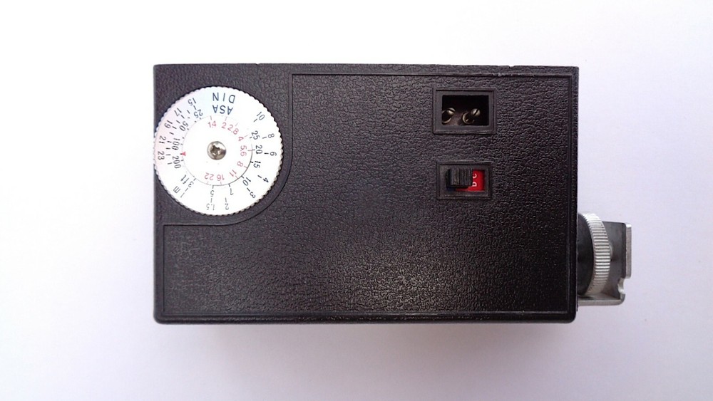 Vintage Gold Crest SR-45 Solid State Flash for Camera -- Untested