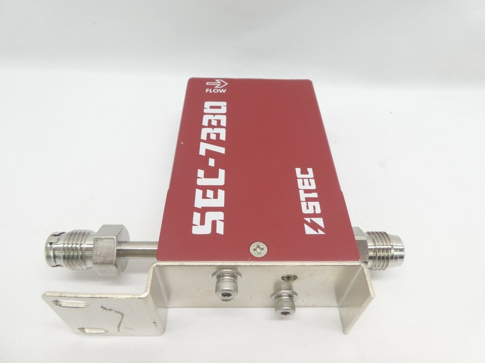 STEC SEC-7330M Mass Flow Controller MFC SEC-7330 50 SCCM He Working Surplus