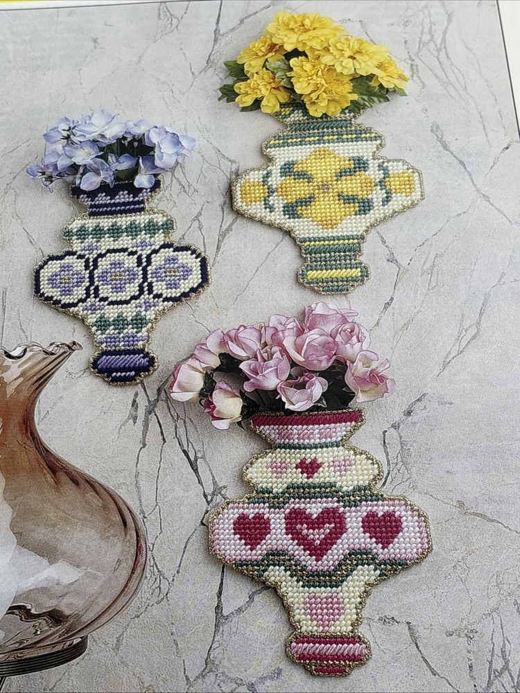 Wall Vases 3 Designs Annie's Attic Plastic Canvas Pattern Page