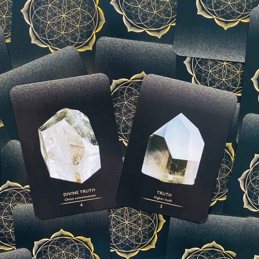 MASTER TEACHER CRYSTAL ORACLE CARDS DECK ROCKPOOL PUBLISHING MASTER DEVAS NEW