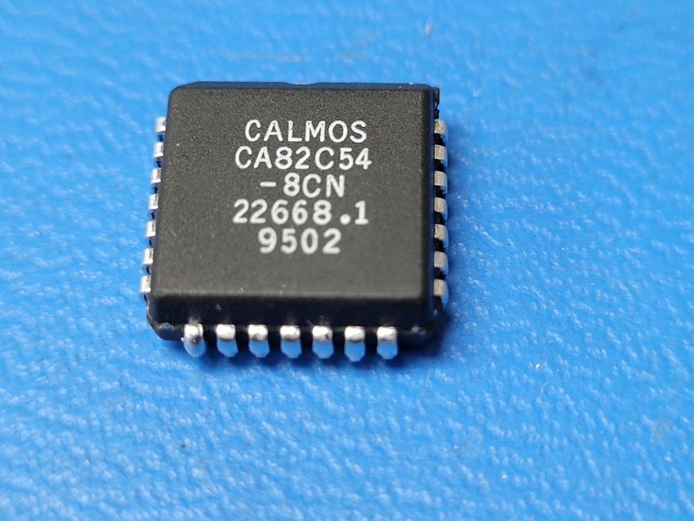 (1 PC) CA82C54-8CN CALMOS Programmable Timer, 3 Timer(s), CMOS, PLCC-28