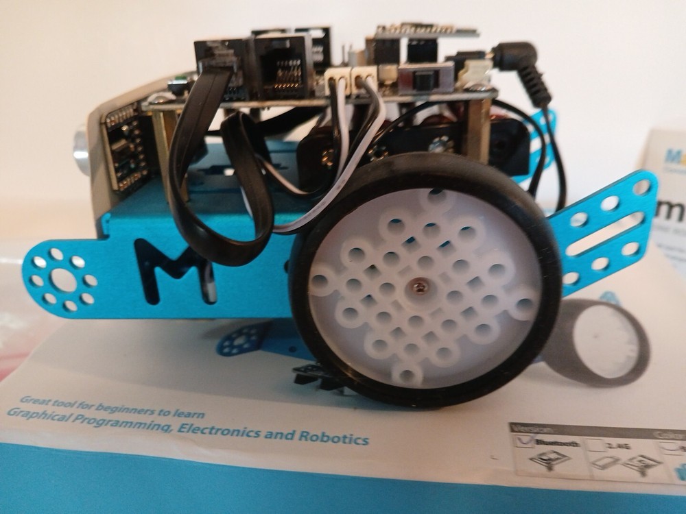 Makeblock MBot Creative DIY Graphic Electronic Robot Starter Kit Bluetooth Toy