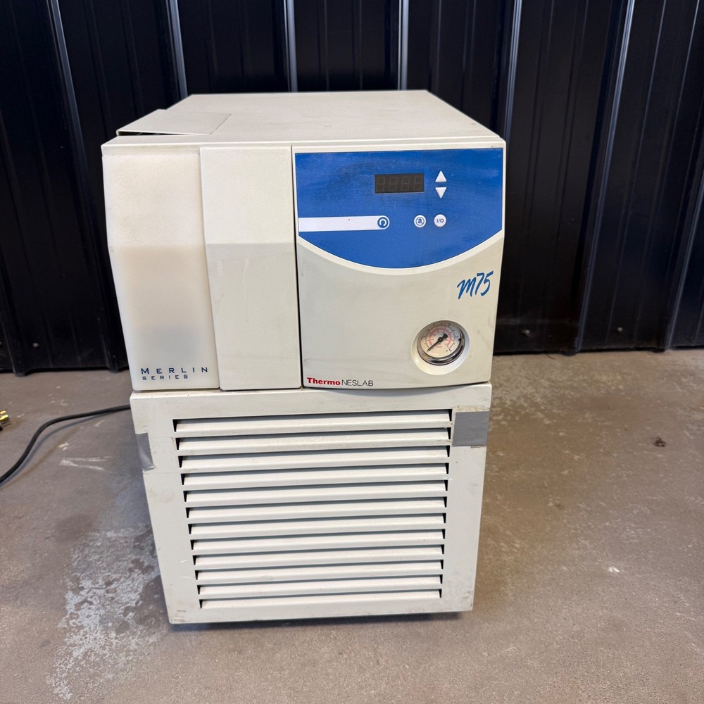 Thermo Neslab Scientific Merlin M75 Recirculating Chiller