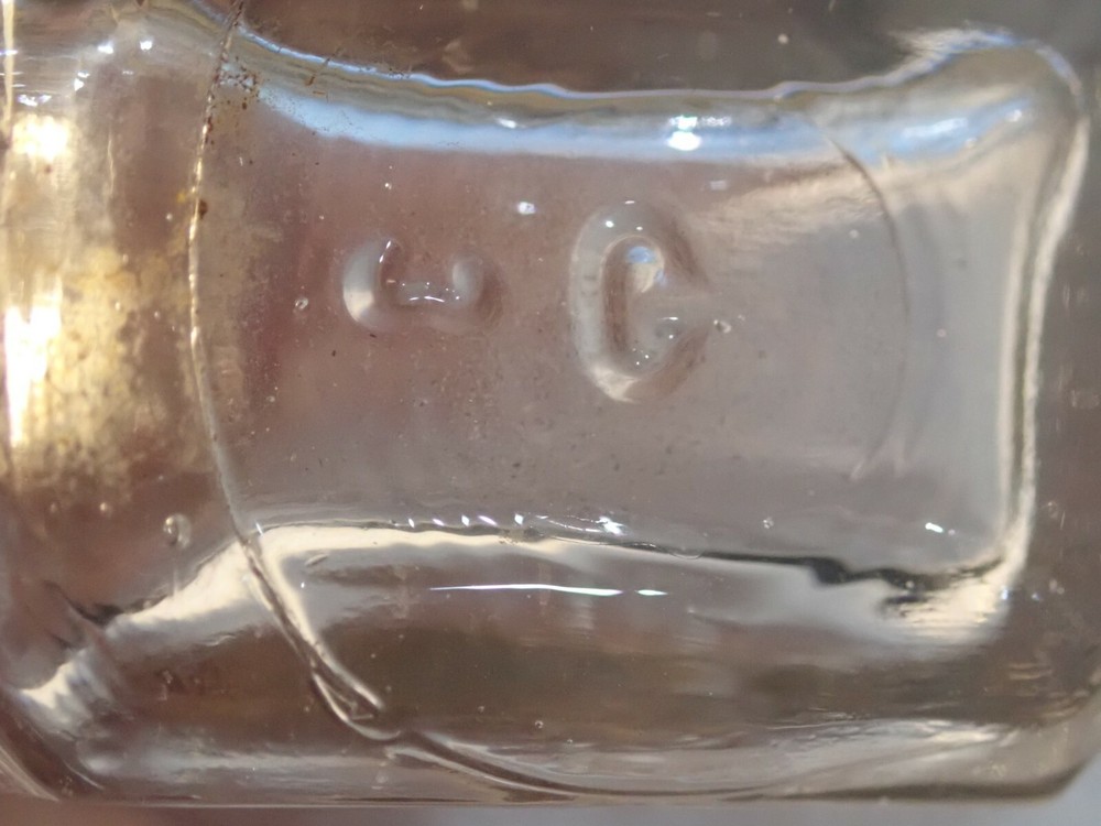 SCARCE OLD CLEAR MURINE TALL RECTANGULAR BOTTLE IN GREAT CONDITION!