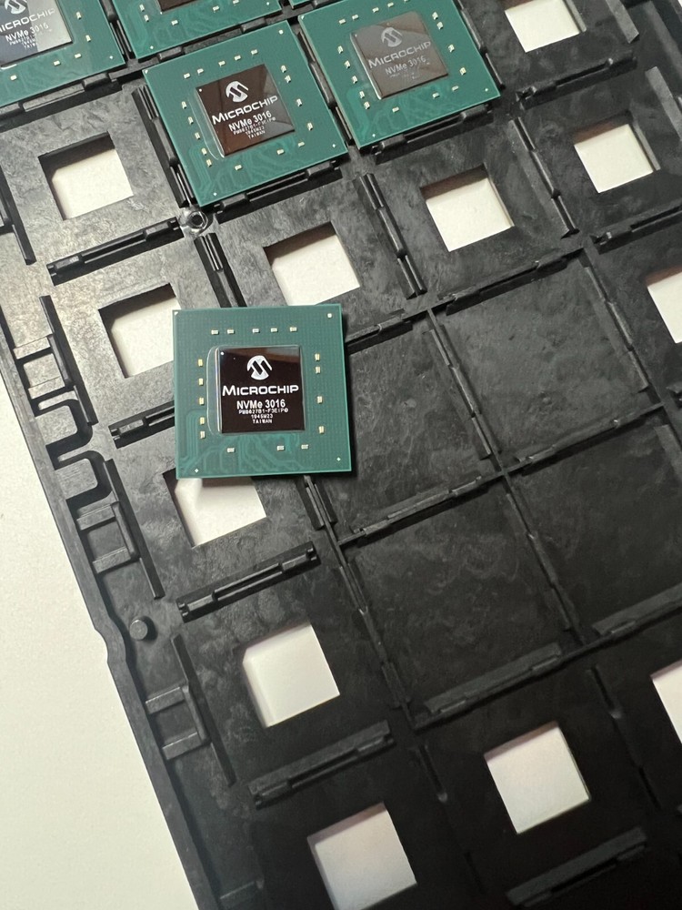 Microchip NVMe 3016 PM8627B1-F3EIP 3rd Generation controller, sold each