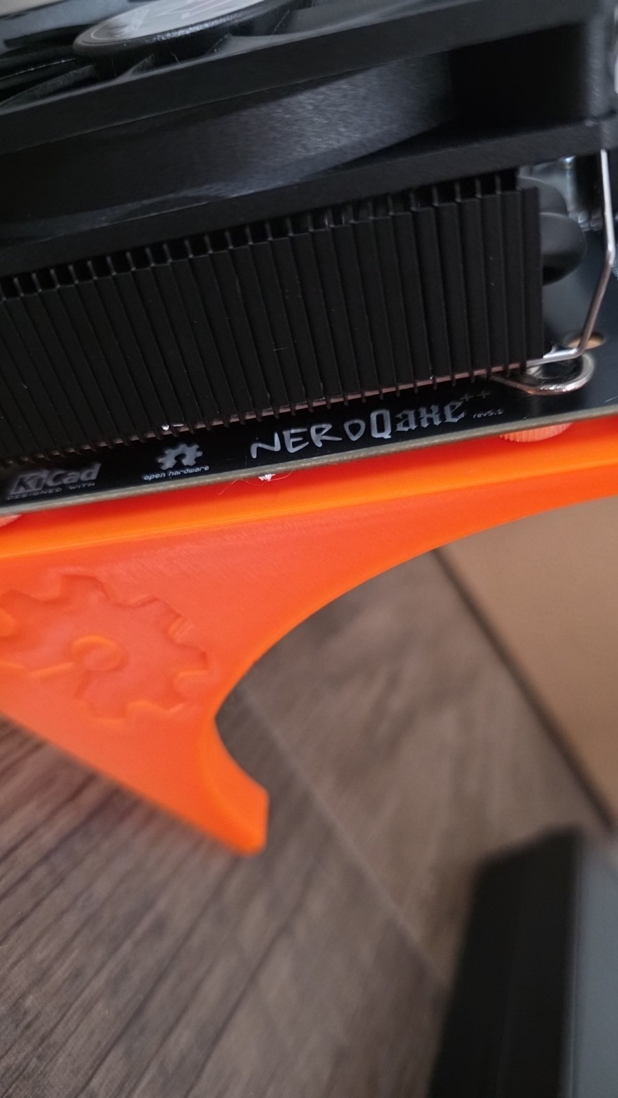 NerdQaxe++ 4.8TH/s Air-Cooled Miner - US STOCK