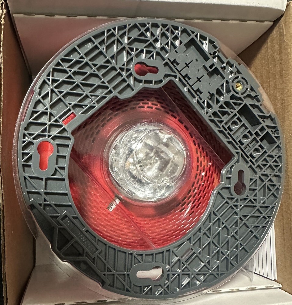 NEW System Sensor SPS CRL Ceiling Speaker Strobe Indoor Red