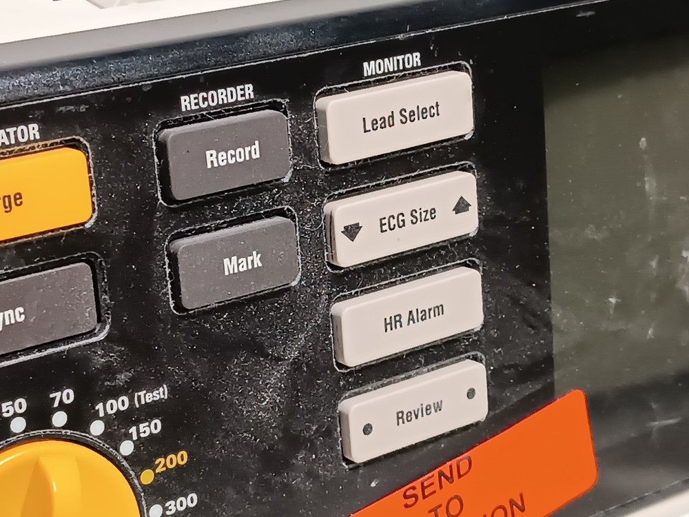Hewlett Packard M1722B CodeMaster ECG Unit with Shock Paddles
