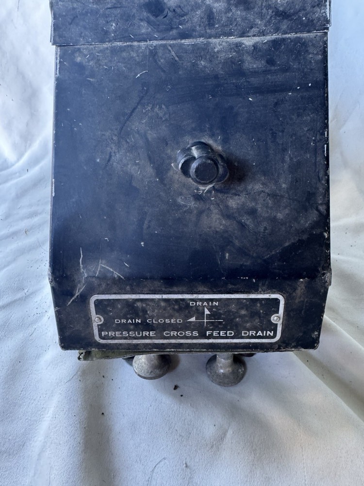 Piper Aztec Cockpit Fuel Selector Panel Valves