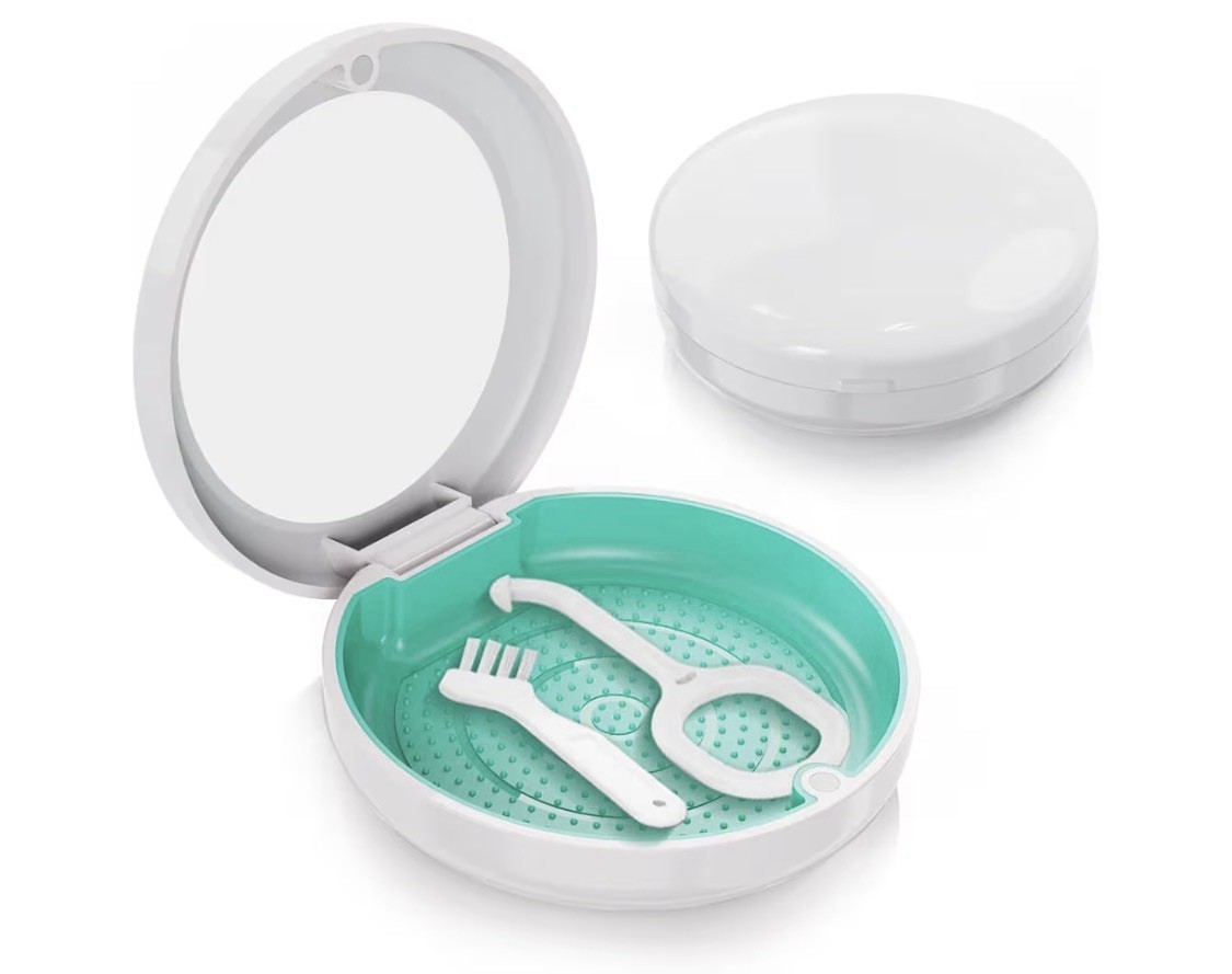 Slim Retainer Aligner Case with Mirror & Remover Tool for Invisalign, Night Guar