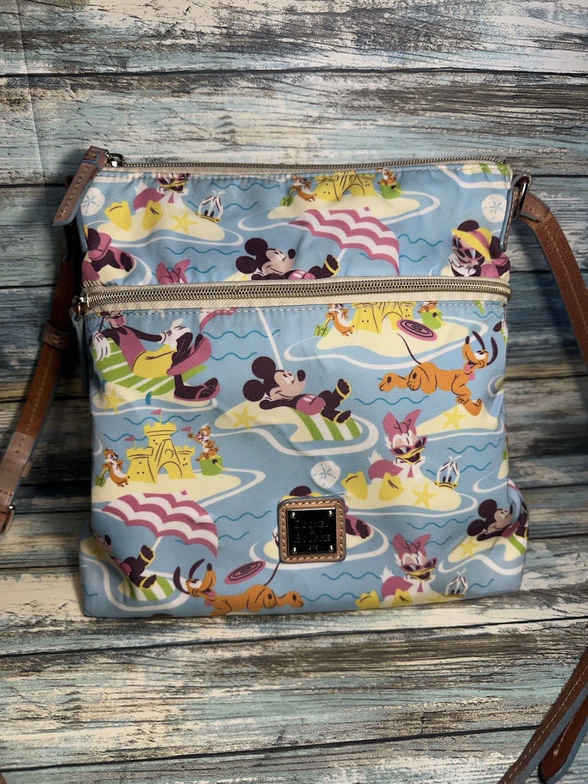 Disney x Dooney & Bourke Beach Nylon Letter Carrier Mickey PreOwned w/Tags