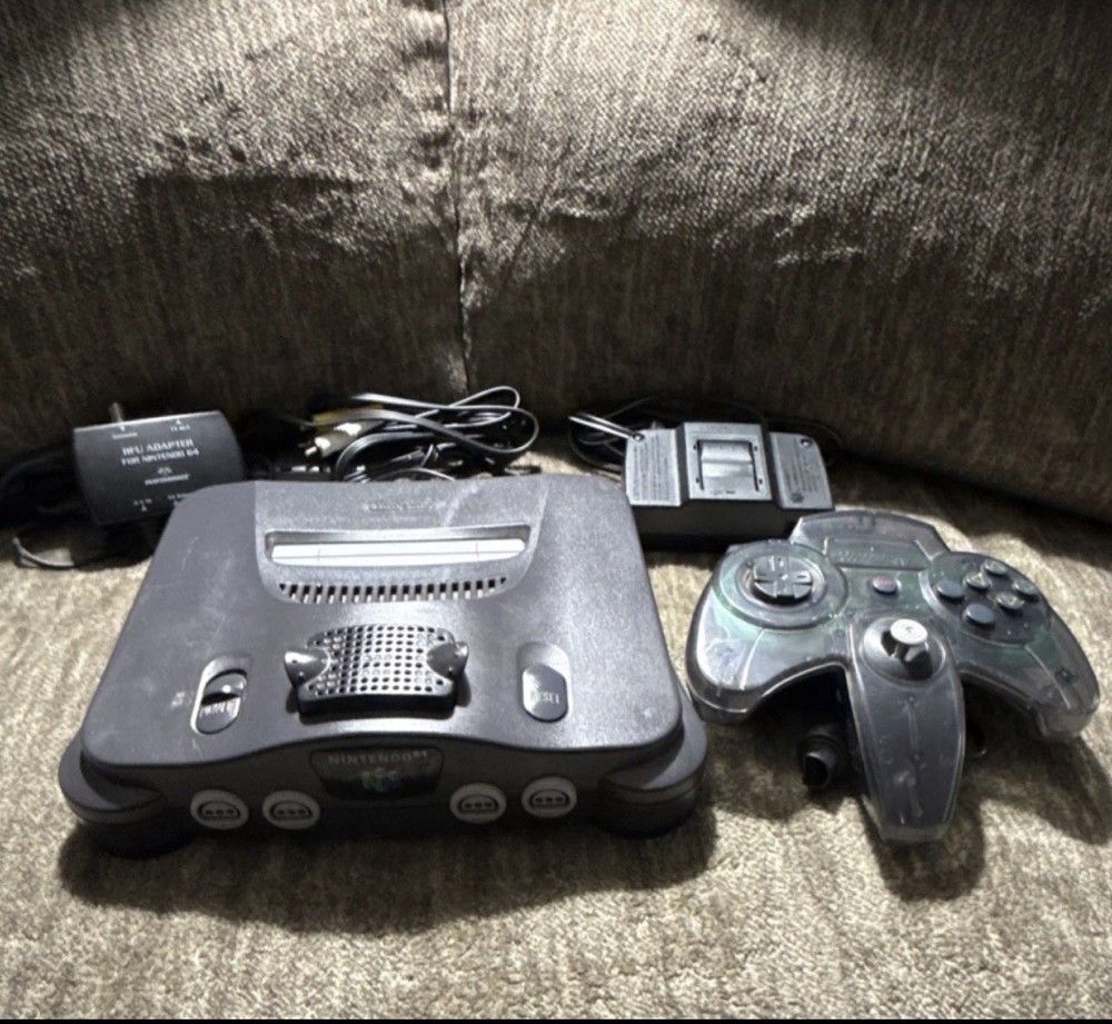 Nintendo 64 Gray Console (Expansion RAM, Controller, RCA, RFU) Cleaned & Tested