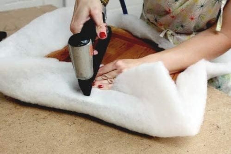 Versatile 48" Dacron Polyester Batting - 5 Yards for Crafting & Upholstery Needs