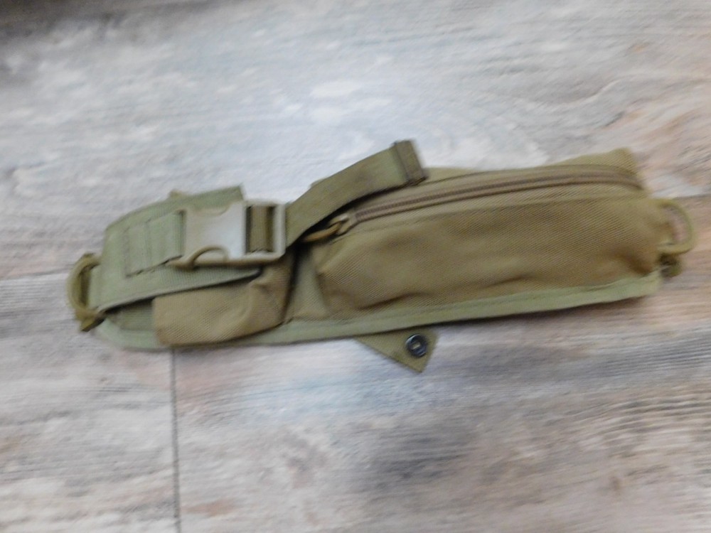 TAN UTILITY POUCH