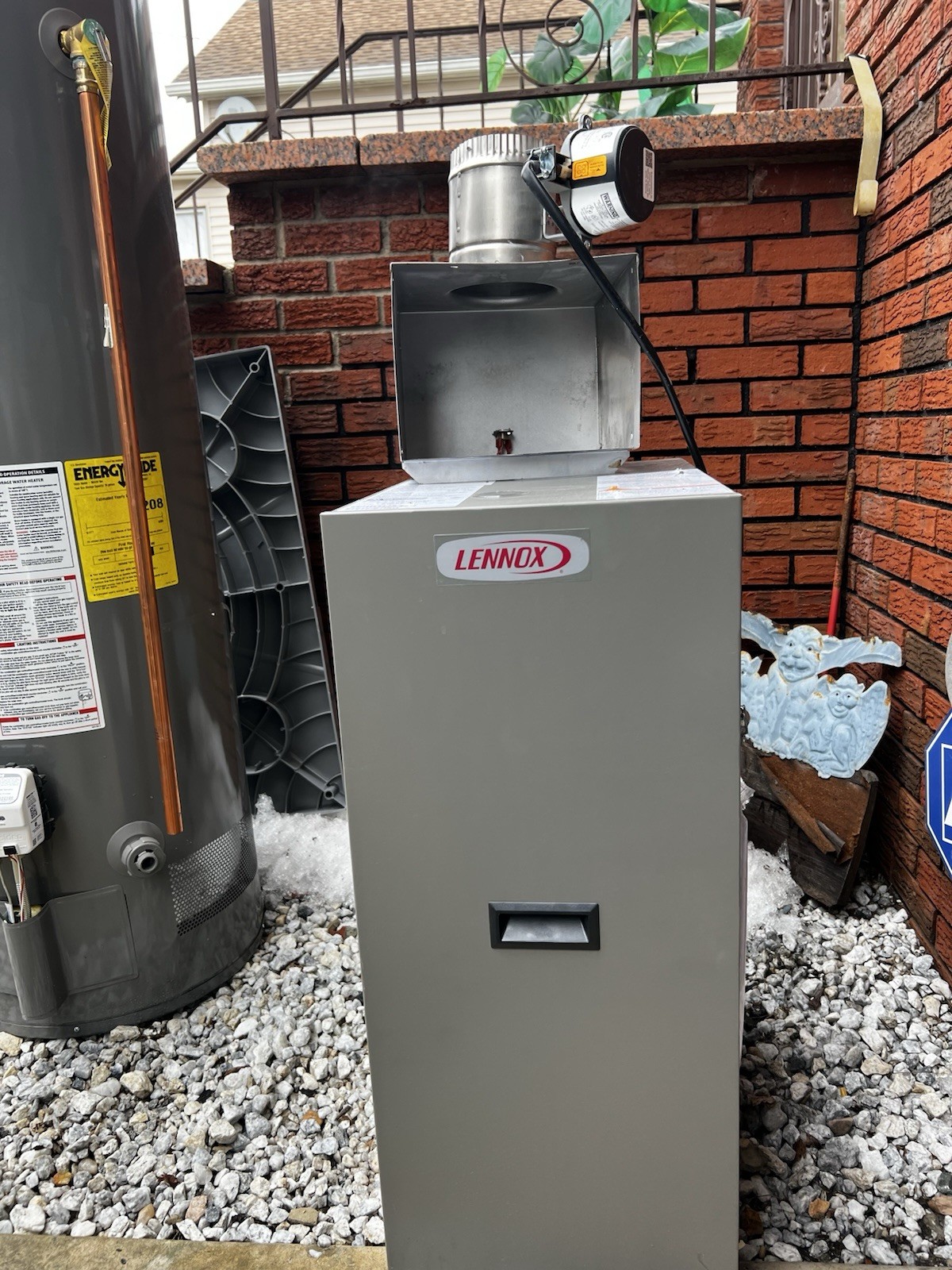 LENNOX GWB84-095E-01 Boiler Furnace 92,500 BTU Natural Gas w/ Expansion Tank