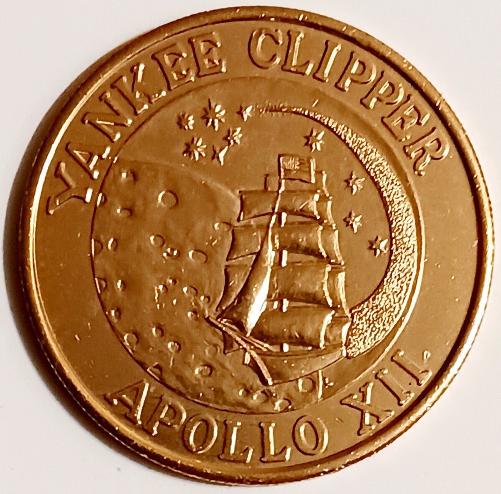 Appollo 12 Yankee Clipper Medal