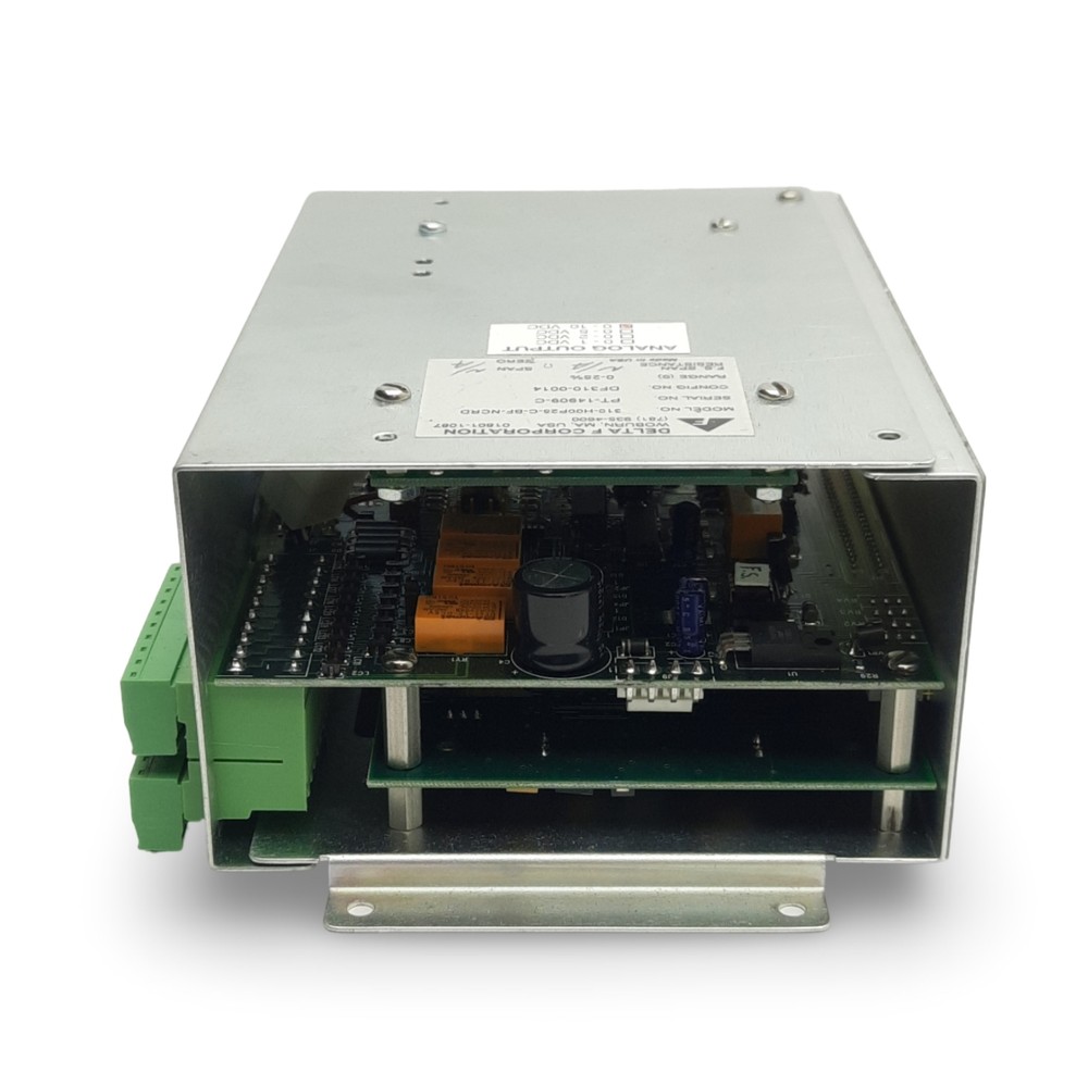 Delta F DF310-0014 Process Oxygen Analyzer, Range: 0-25%, Analog Output: 0-10VDC