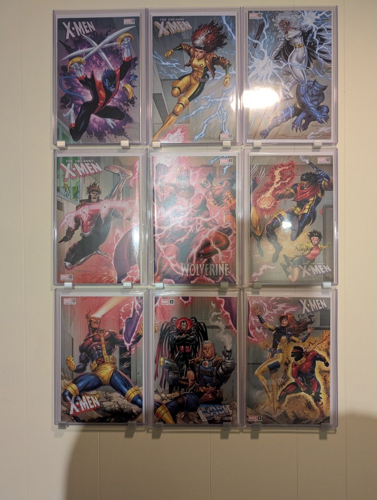 Comic Top Loader Wall Hangers