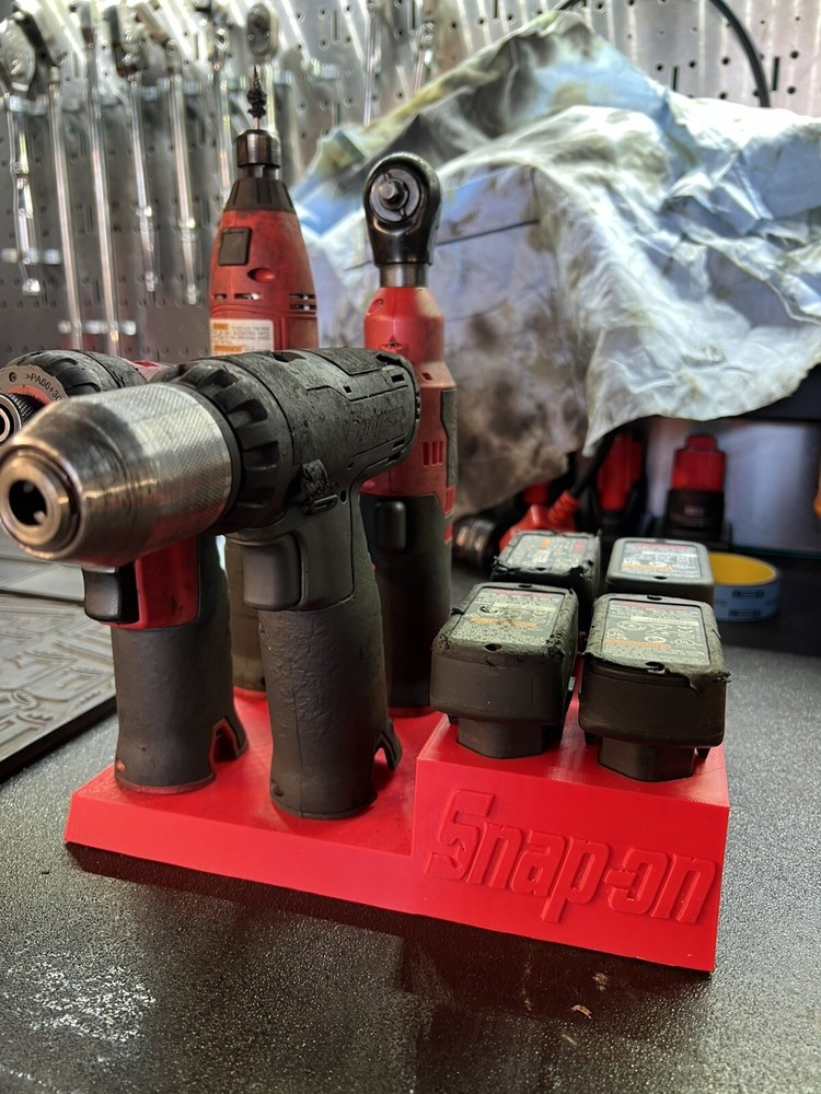 Snappy Snap-on 14.4v Tool & Battery Stand