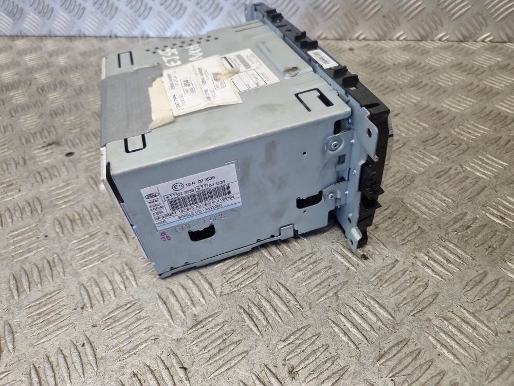 FORD FOCUS CD HEAD UNIT WITH CODE 8M5T18C815AB MK2.5 2008