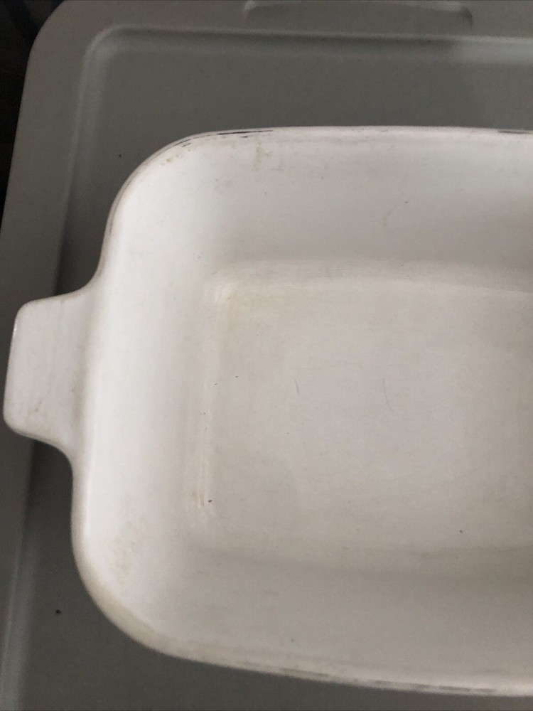 Casserole Dish Pan Corning Ware P-4-B Blue Cornflower Pattern 1.5 Quart