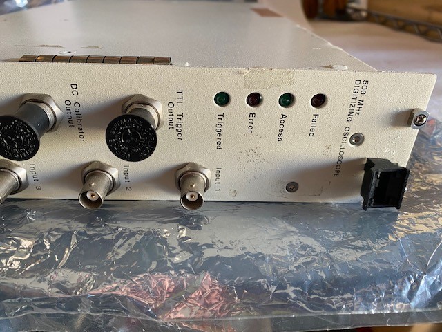 HP - Agilent - Keysight E1426A 500MHz Digitizing Oscilloscope VXI Module READ!