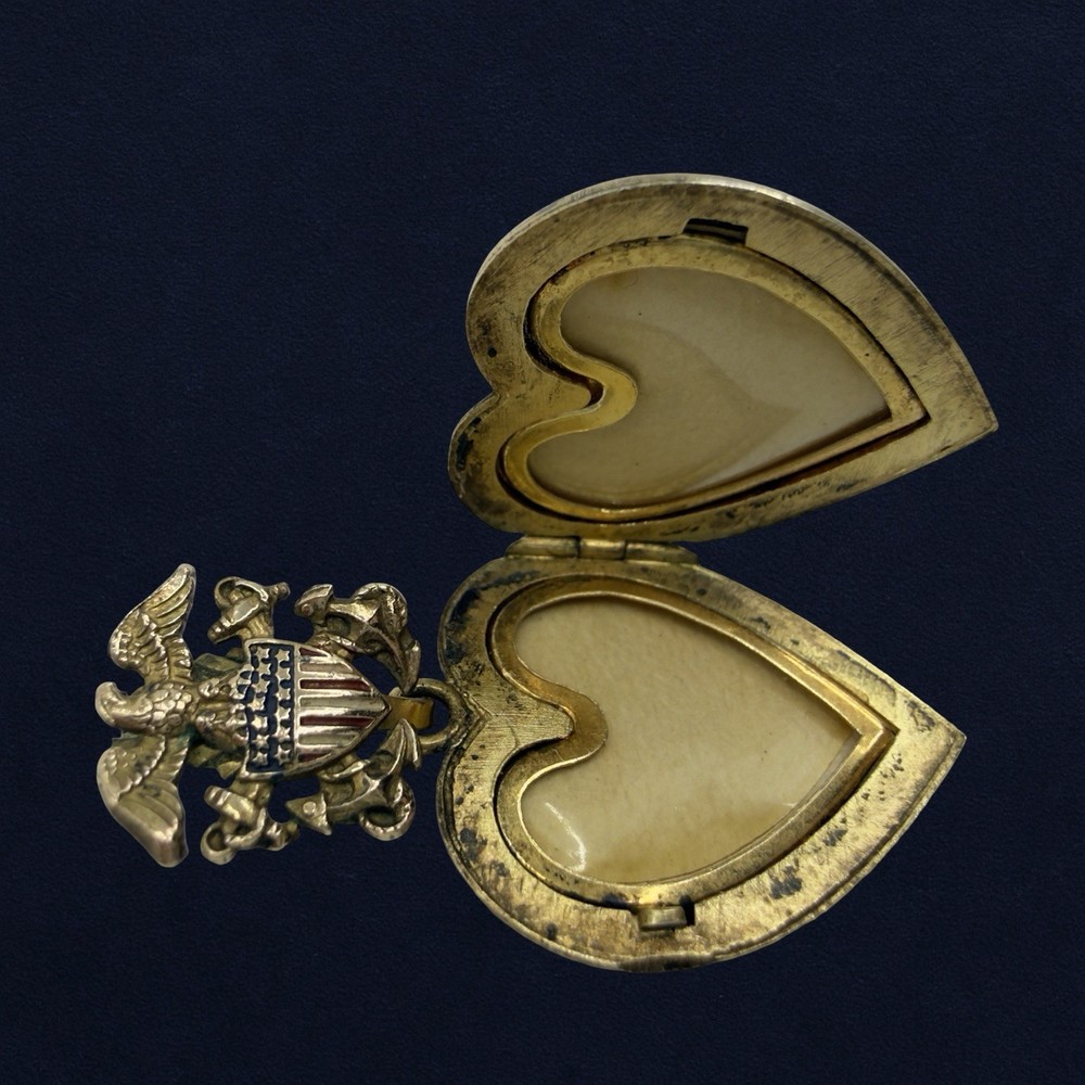 WWII Air Force Navy 10K G.F GOLD Sweetheart Heart LOCKET Pendant Watch Charm Fob