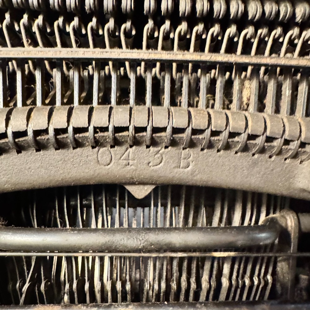 Smith-Corona 4 typewriter - partially refurbished