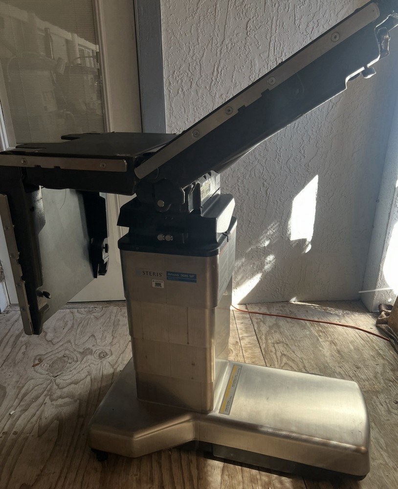 STERIS AMSCO 3085 SP Surgical Operating Table – Fully Functional