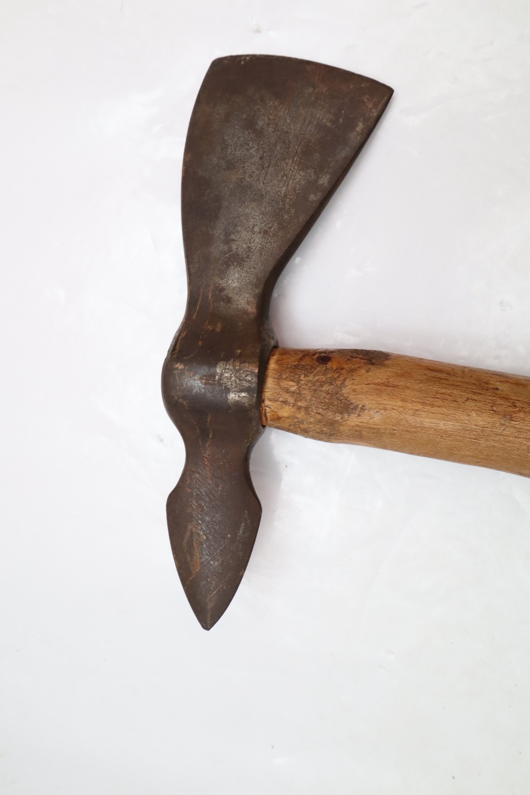 ANTIQUE SPIKE TOMAHAWK Plains INDIAN TRADE AXE HAND FORGED Native American 18"