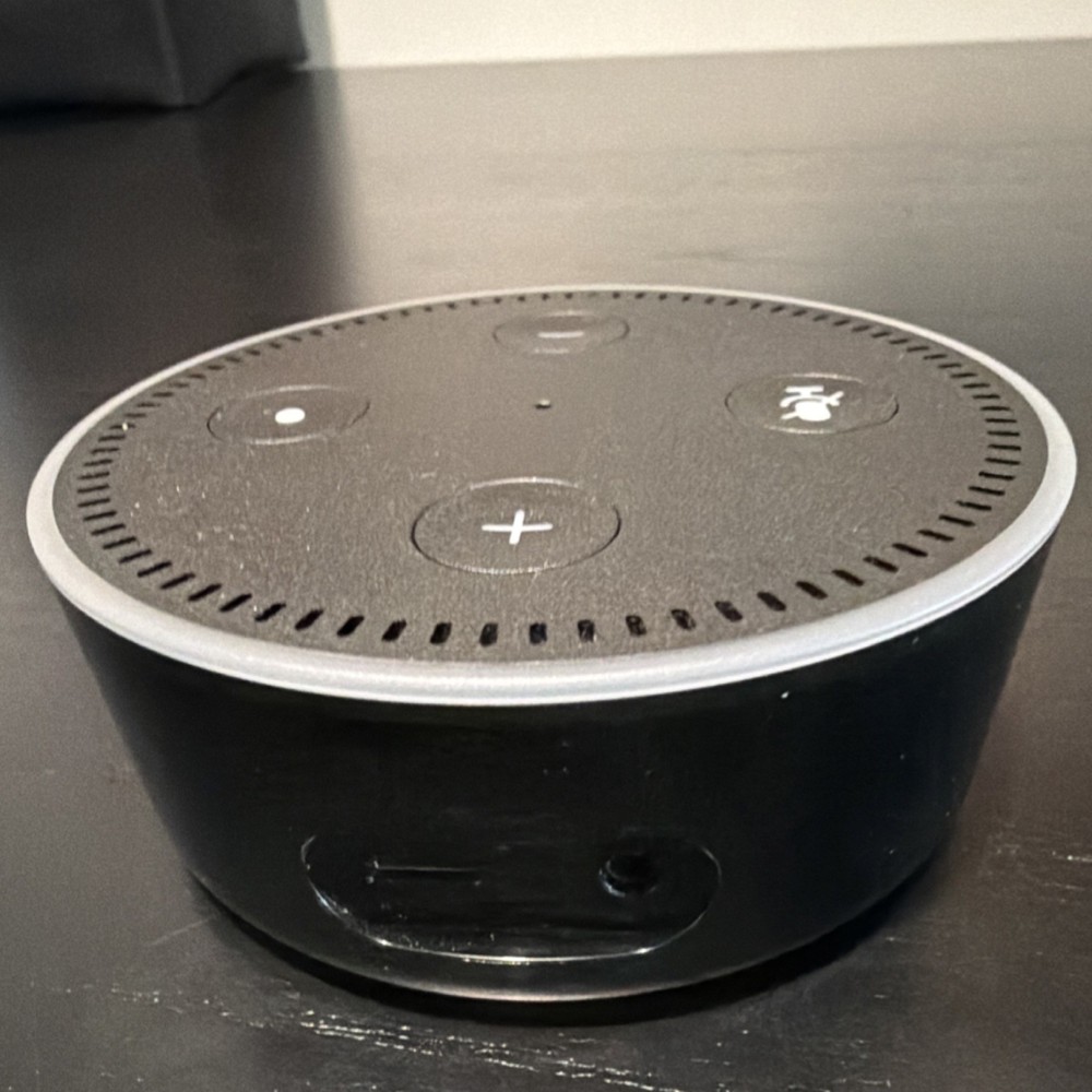 Amazon Echo Dot (2nd Generation) Smart Speaker Black Alexa Wi-Fi Bluetooth
