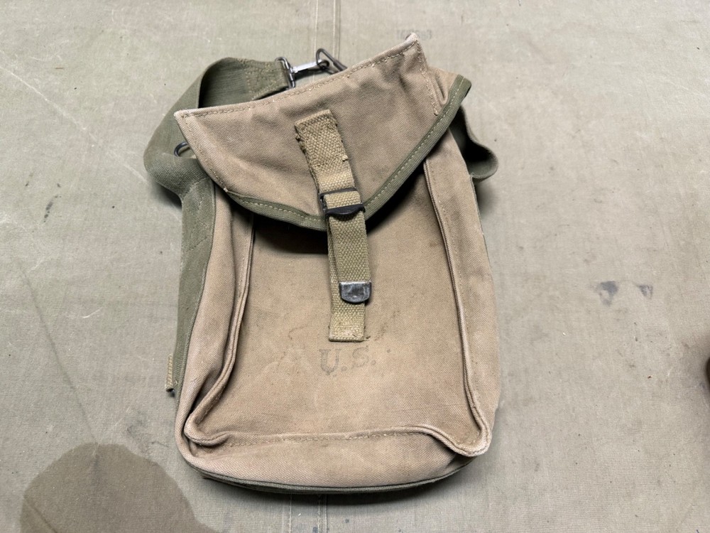 ORIGINAL WWII US ARMY INFANTRY M1 GP AMMO CARRY BAG-TRANSITIONAL OD#3, OD#7,1943