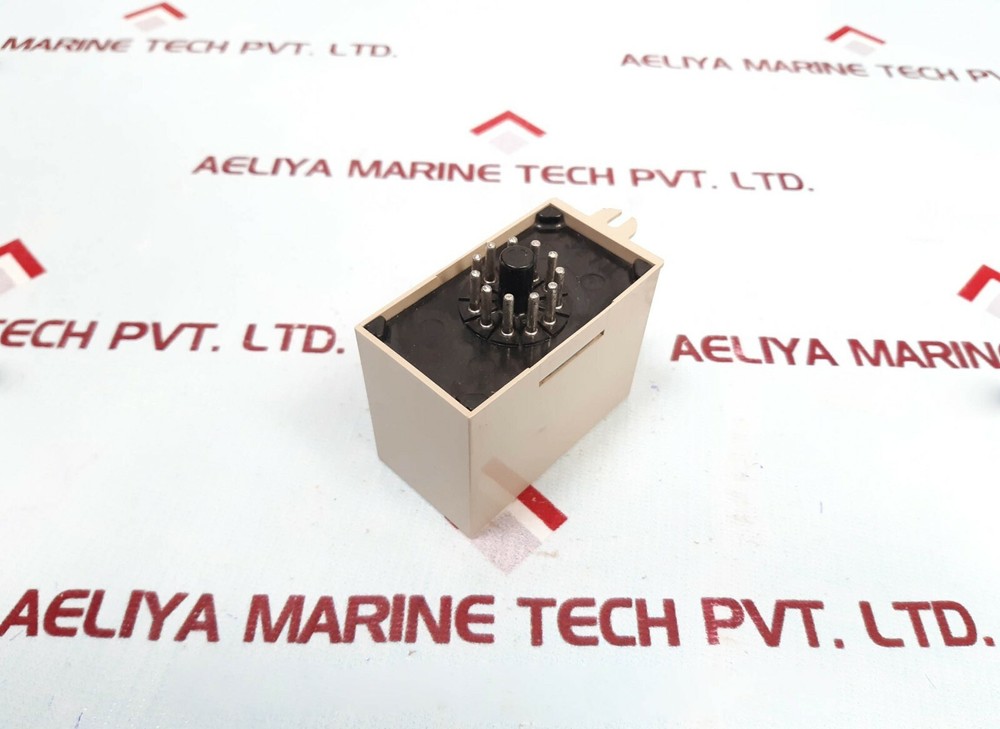 OMRON 61F-11 Relay Unit