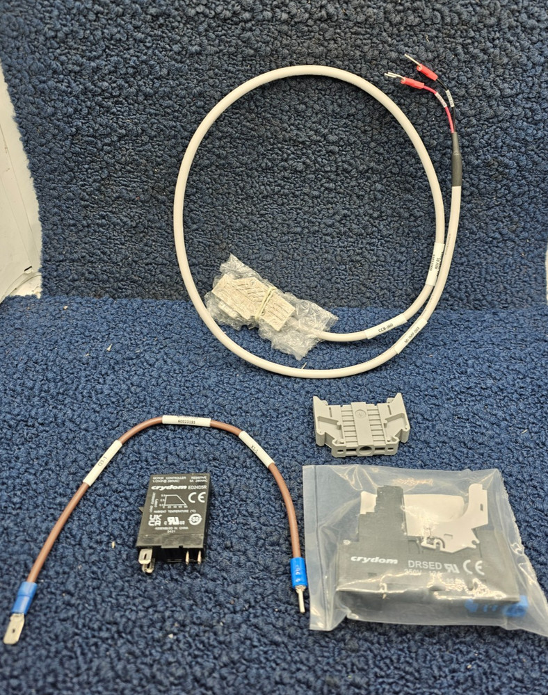 CRYDOM ED24D5R Solid State Relay With DRSED Relay Socket & Connectors
