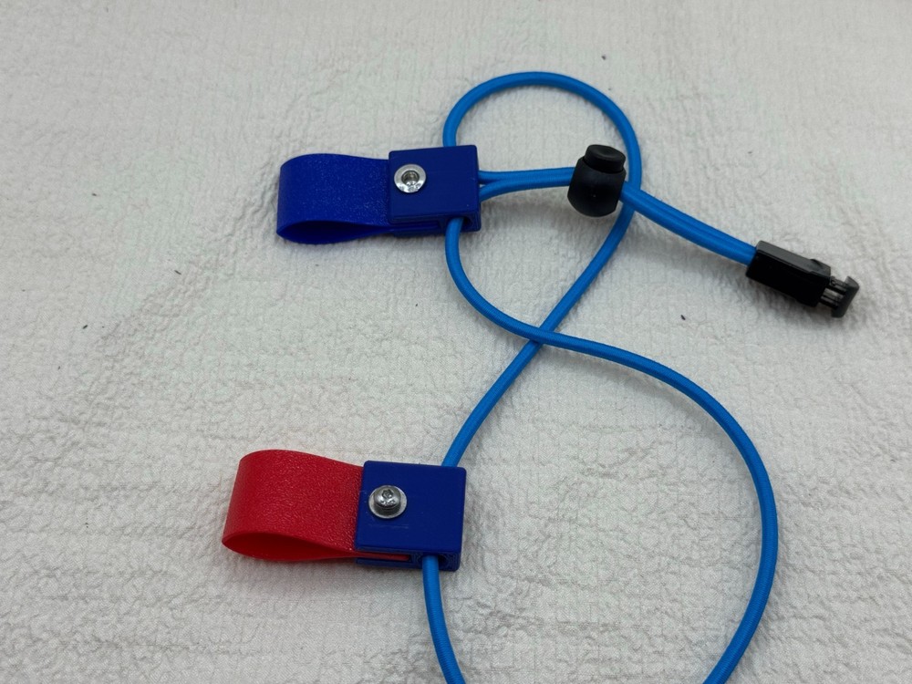 SUB - Universal bungee cord adopter for masks