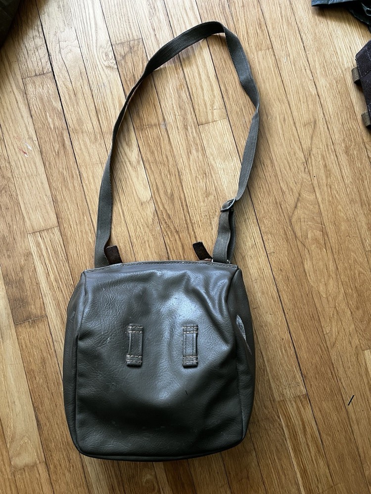 Swiss leather army bread bag 1981