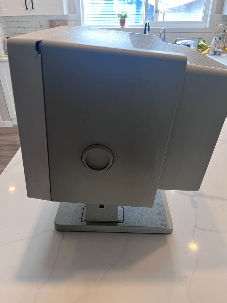 Vintage IBM 3180 Terminal – Powers On - Display Issues