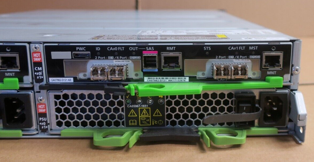 Fujitsu Eternus DX200 S3 24Bay Disk Array 2x Controller Module with 4x FC-2P-16G