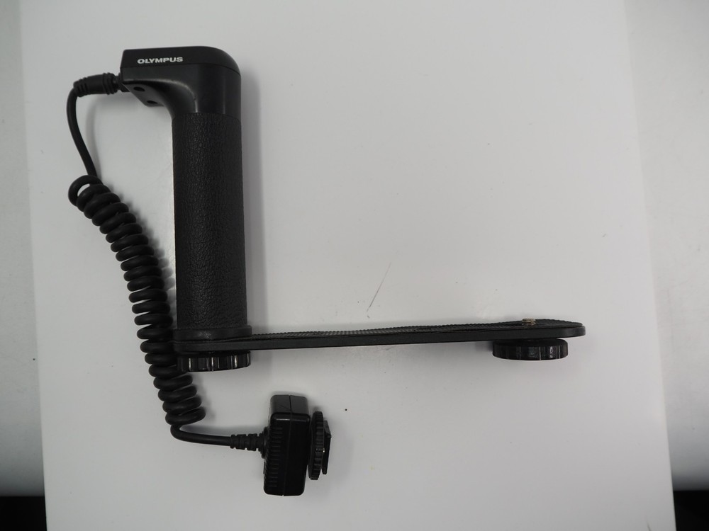 Olympus FL-BK01 Flash Bracket w/Cord