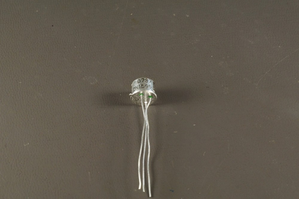 2N1595 Solid State Inc. Silicon Controlled Rectifier 50V 1.6A TO-5