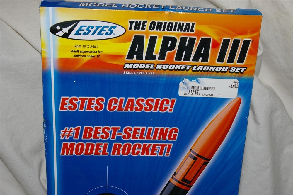 Estes Alpha III Model Rocket Launch Set Kit NEW