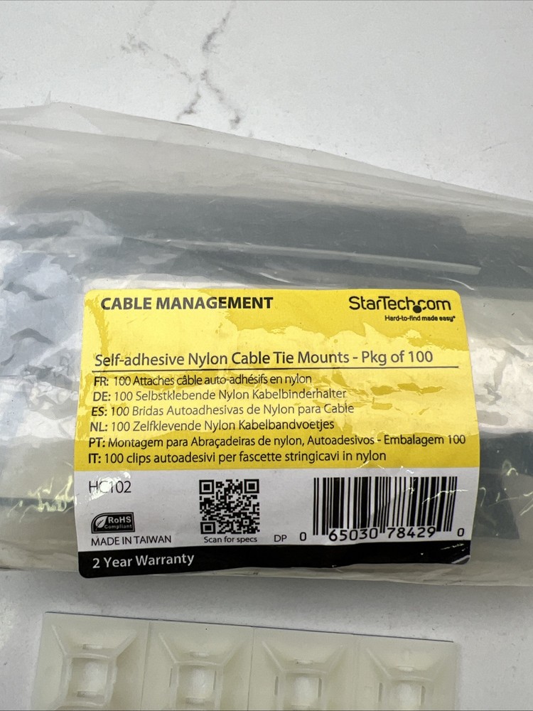StarTech Self-Adhesive Nylon Cable Tie Mounts - 71 Pack