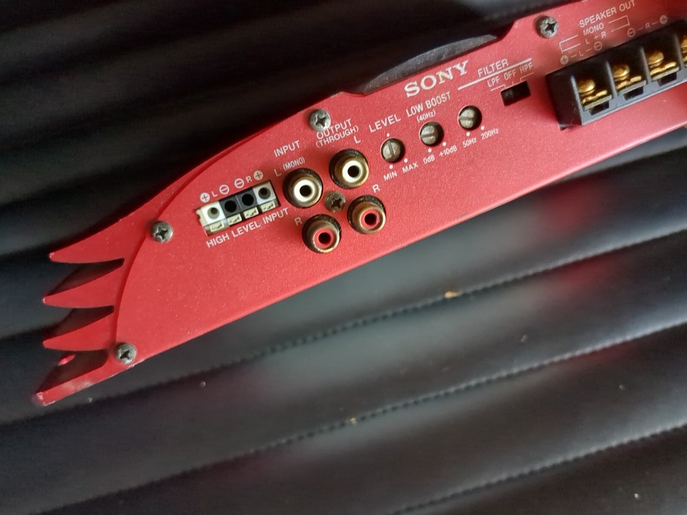Sony XM-552HX amplifier old school