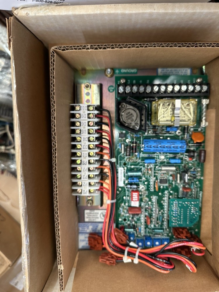 New Eaton Dynamatic Model 4000 Controller, part #15-533-1001, panel mount