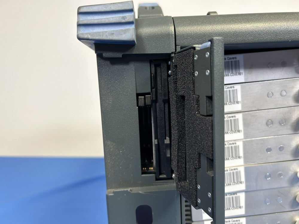 EXFO FTB-400 Universal Test Platform for Fiber Optics