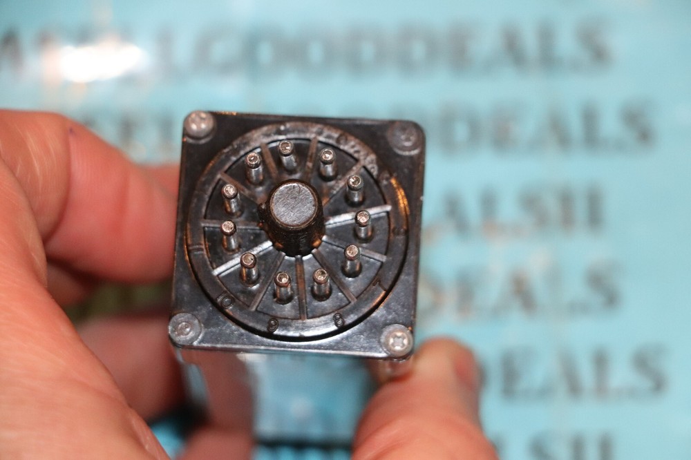 Struthers Dunn 326XCX48PY-180 Time Delay Relay New